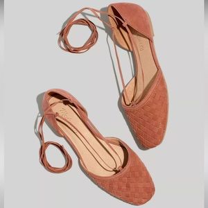 Madewell - The Celina Lace-Up Flat in Woven Nubuck